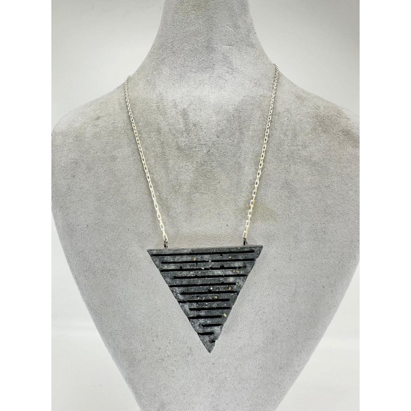 Gümüş Zincirli Mermer Desenli Antrasit Doğal Taş Kolye